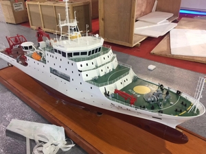   Cabaret (Beijing) model - military ship model